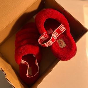 UGG Fluff Yeah slides, new in box.